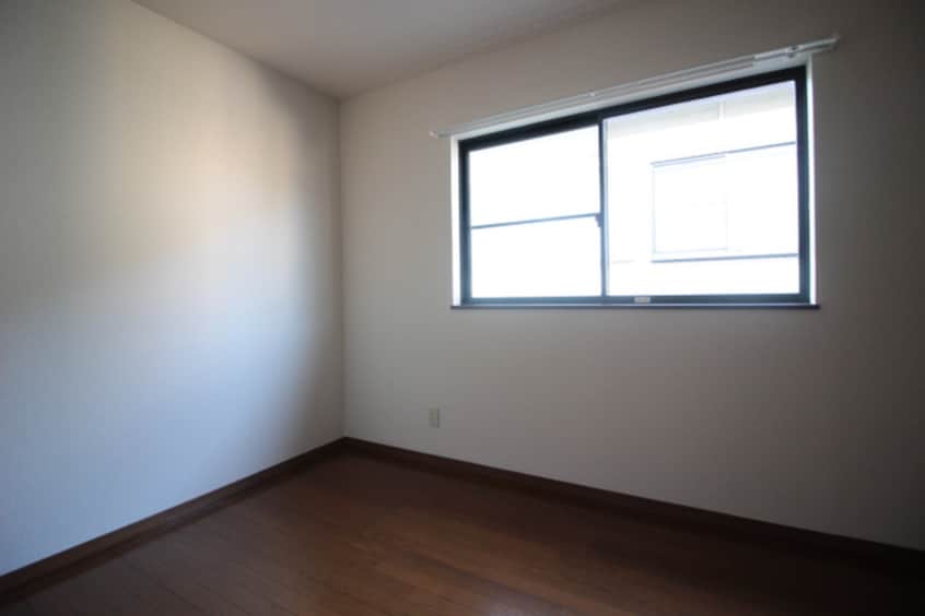 居室 グリーン尾関