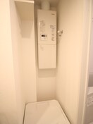 洗濯機置場 quadorKAWANA