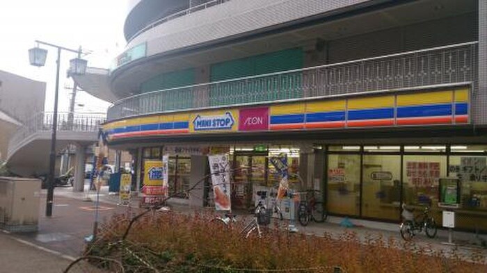 ミニストップ西日置店(コンビニ)まで5m 西一ビル