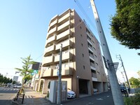 シャルム八田