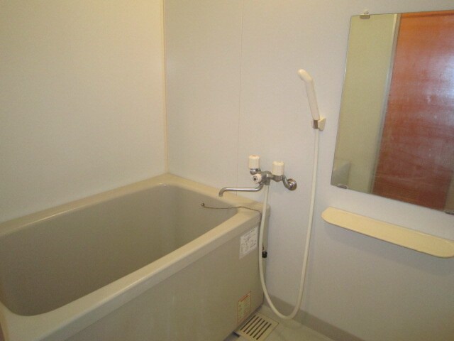 バス／シャワールーム等 スリ－アロ－ズ中小田井