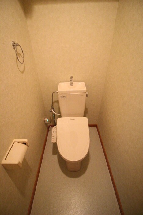 トイレ スリ－アロ－ズ中小田井