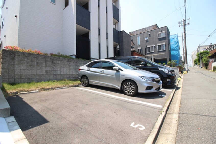 駐車場 ロンドプラット