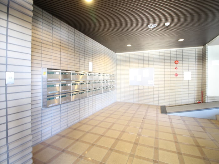 エントランス部分 フレンドビル21