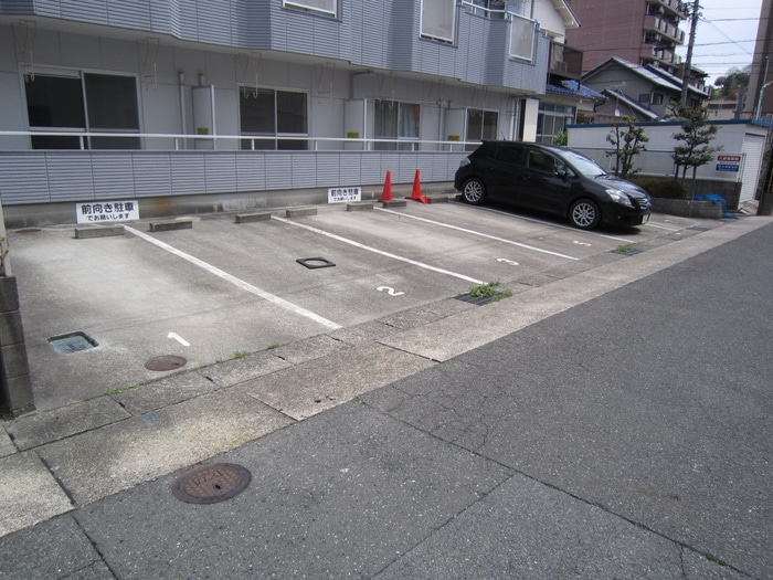 駐車場 Annex　Asai