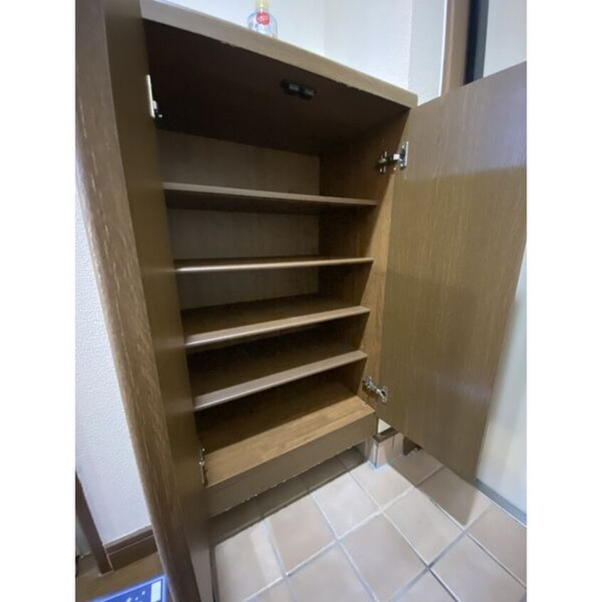 靴箱 さくら館　大秋