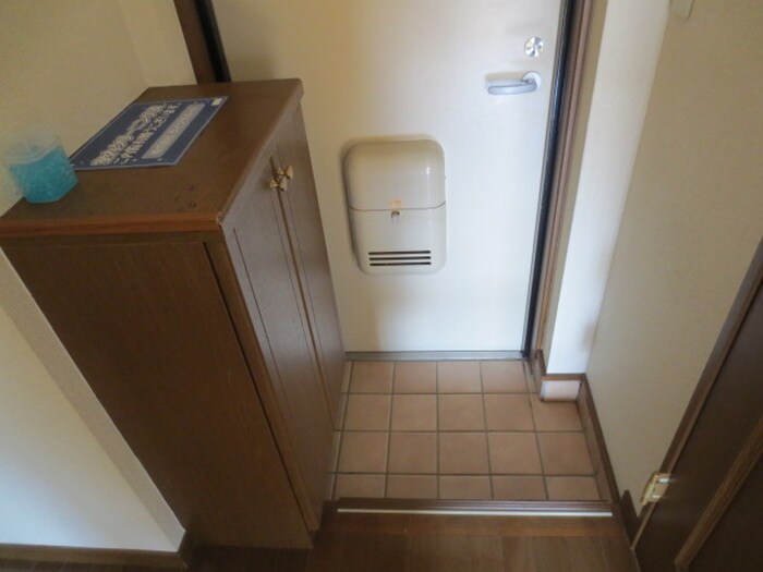 玄関 さくら館　大秋