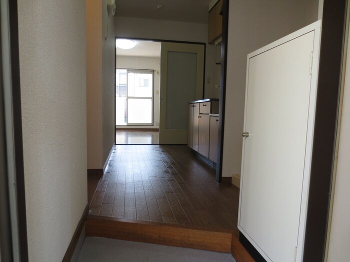 玄関 サンブライト城西