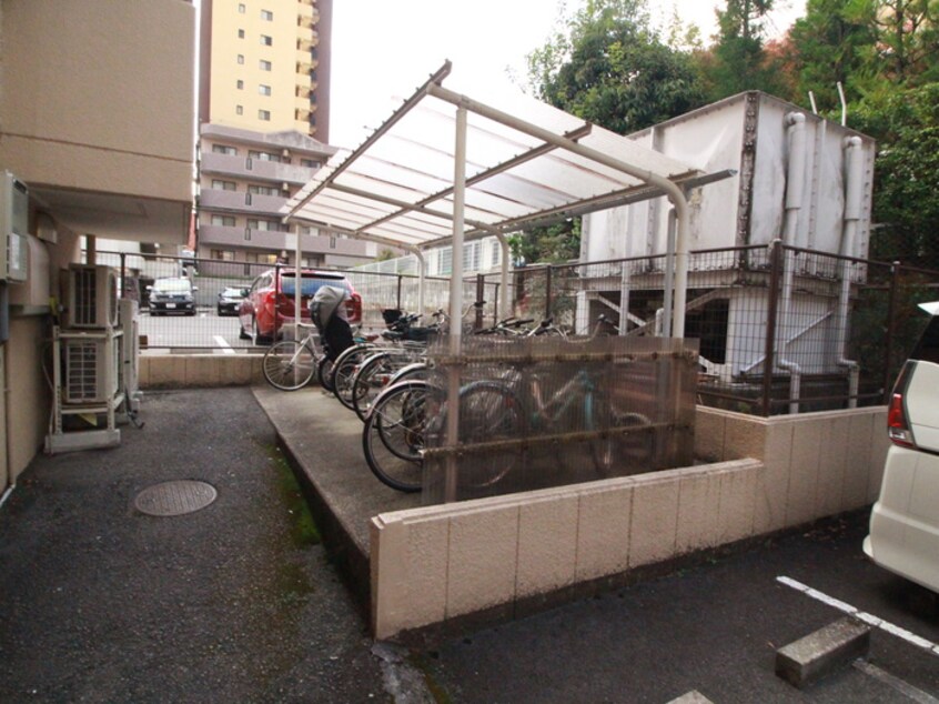 駐輪場 第一冨久屋マンション