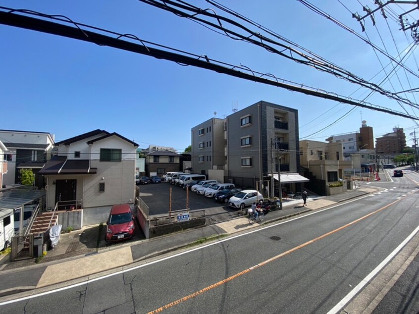 室内からの展望 第一冨久屋マンション