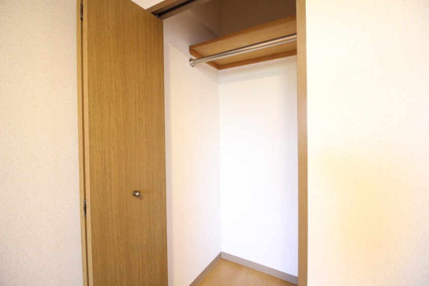 収納 シティ・ライフ山下通