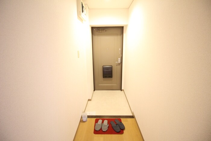 玄関 シティ・ライフ山下通