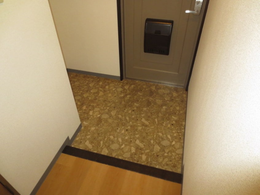 玄関 シティ・ライフ山下通