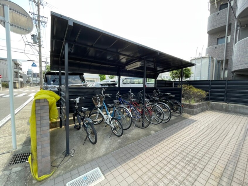 駐輪場 ハイムリーラ