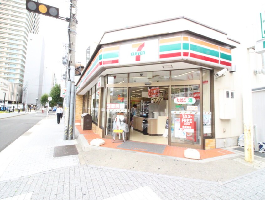 セブンイレブン名古屋栄1丁目店(コンビニ)まで38m フォレシティ栄