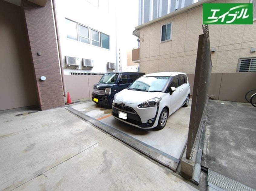 駐車場 ブルームライフ新栄