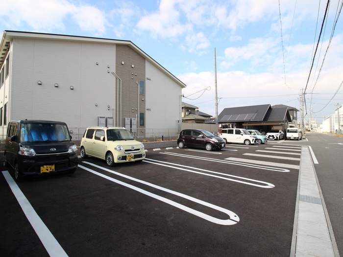 駐車場 フレッシュリー　大西