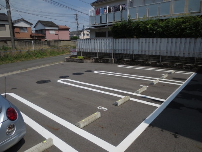 駐車場 アルカン　シェル