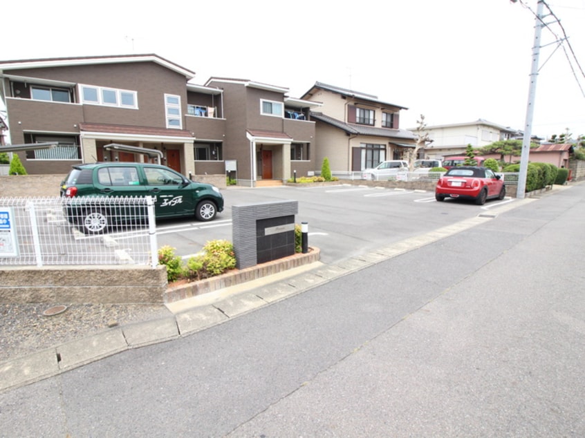 駐車場 フリージア