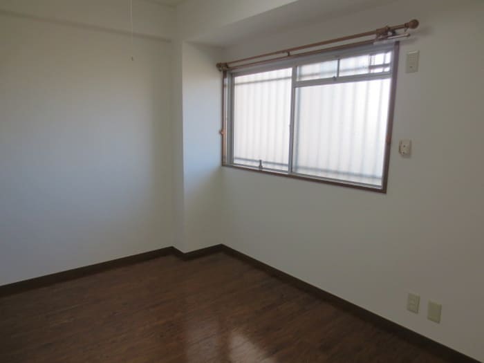 居室 本山ヒルサイドヴィラ