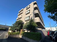 リ－ベン東梅坪