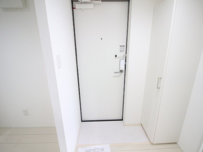 玄関 アレクサンダープラッツ金山