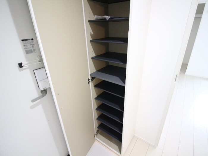 靴箱 アレクサンダープラッツ金山