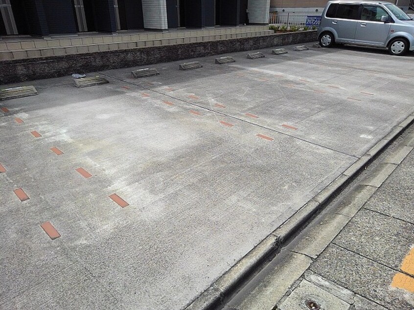 駐車場 ウイングコート