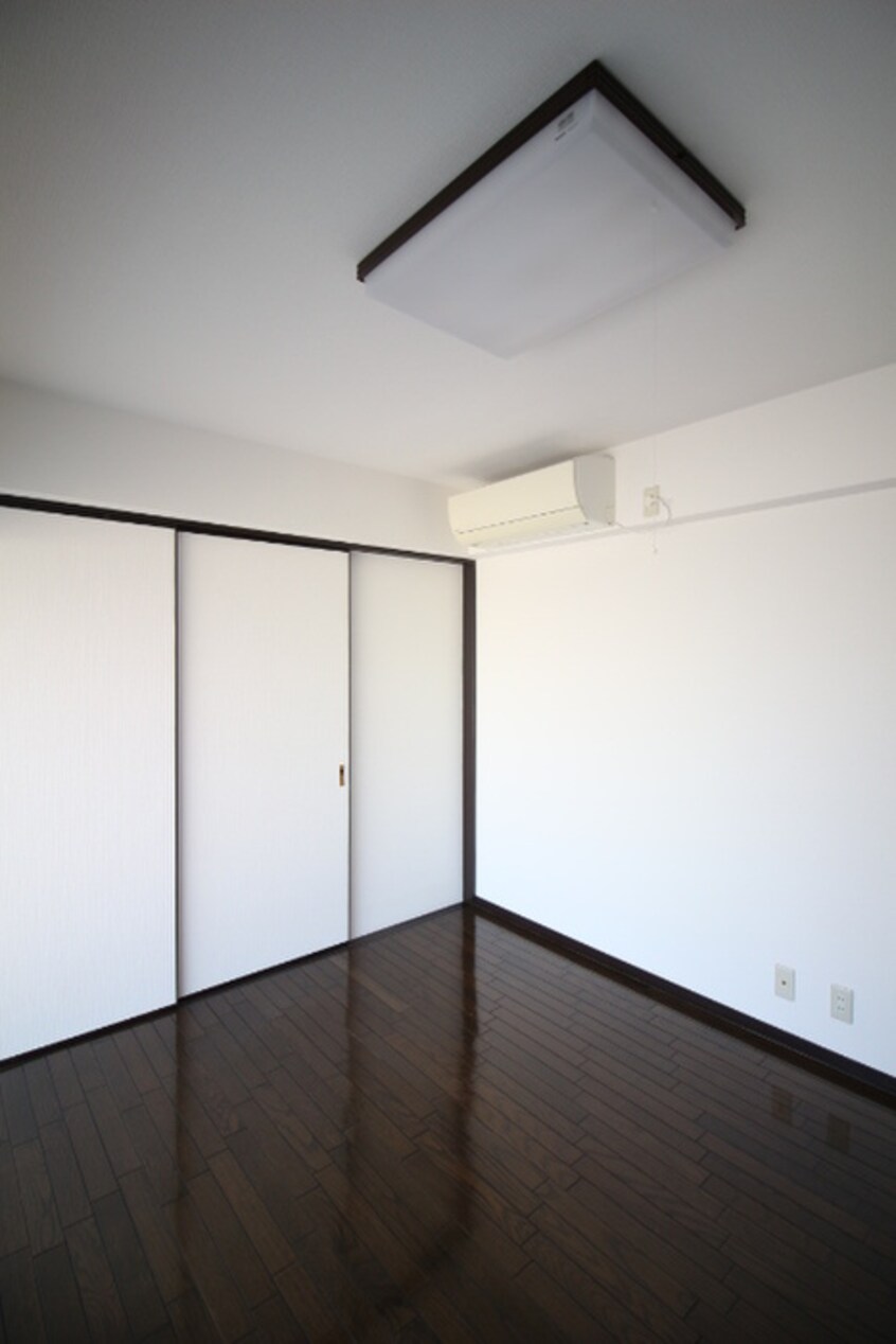 居室 東和覚王山ヒルズ