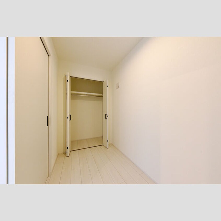 収納 Warren　kanseiⅡ