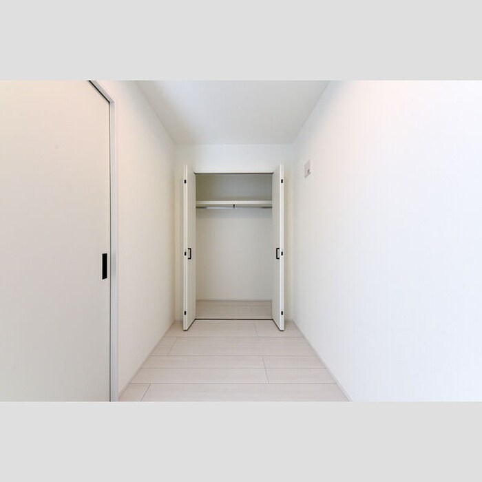 収納 Warren　kanseiⅡ