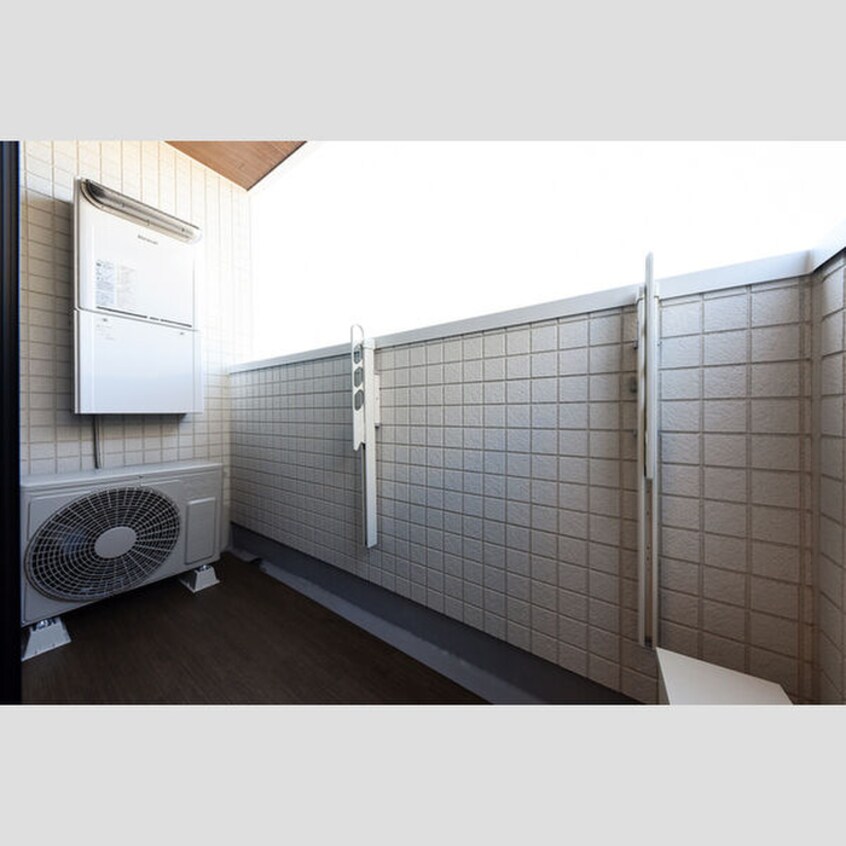 ベランダ・バルコニー Warren　kanseiⅡ