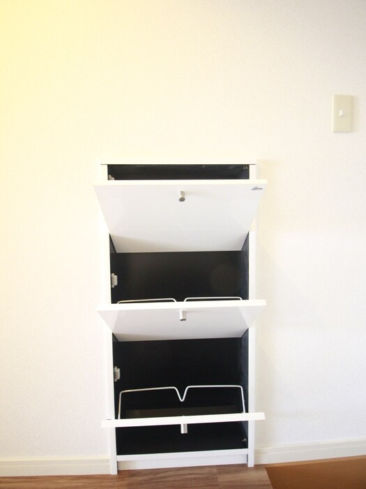 靴箱 ルーエ２番館