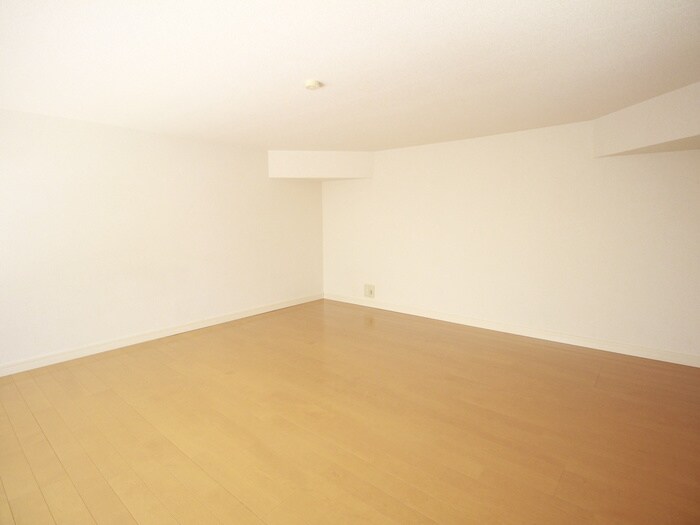 居室 ルーエ２番館