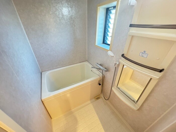 バス／シャワールーム等 シャンテ中新