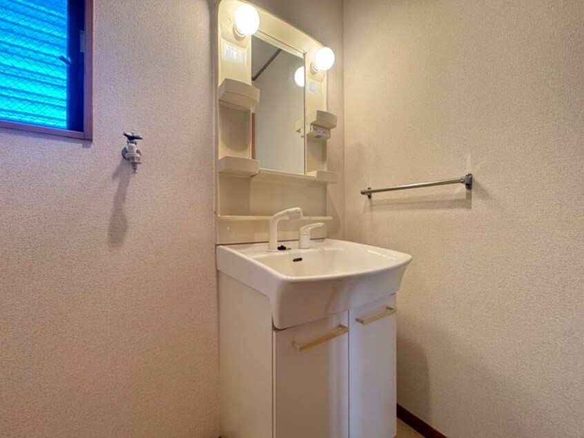 洗面 シャンテ中新