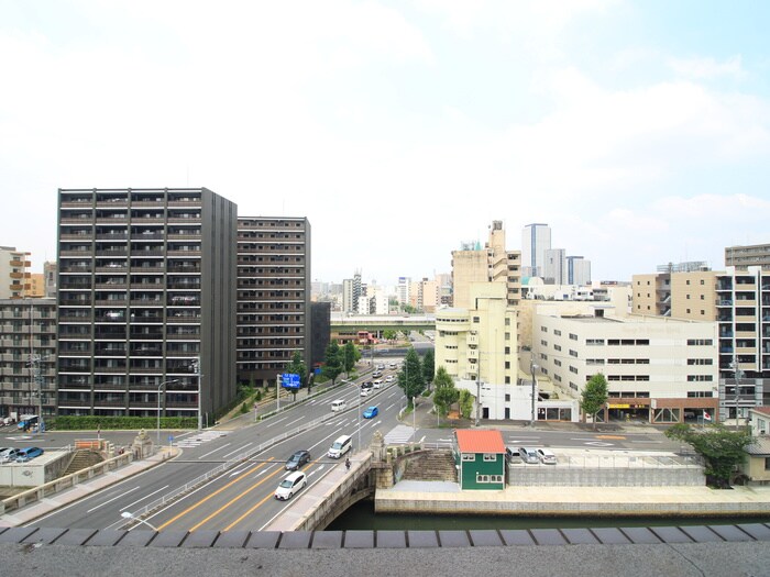 室内からの展望 ドゥーエ大須