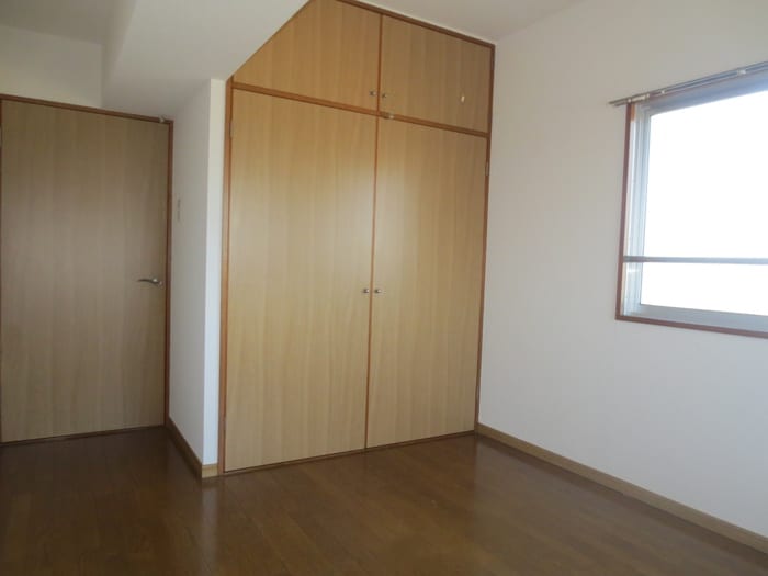 居室 サンシャイン稲荷