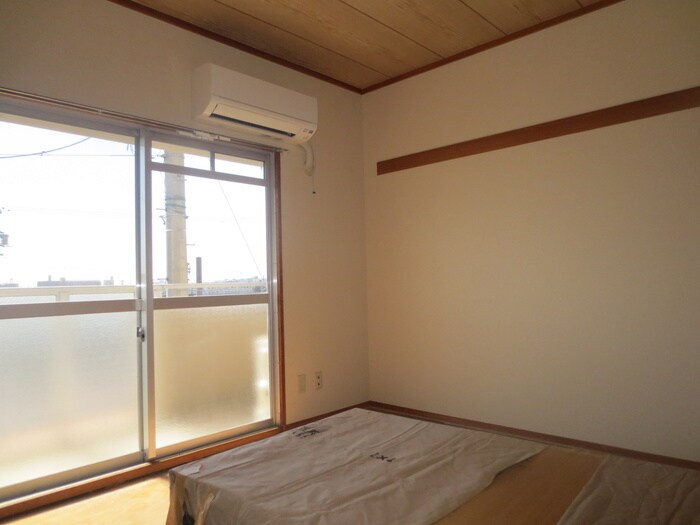 居室 サンシャイン稲荷