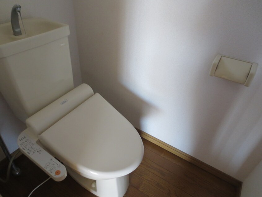 トイレ サンシャイン稲荷