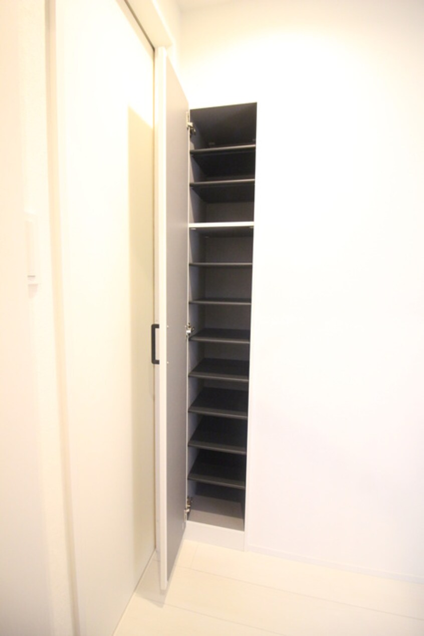 靴箱 Warren kubomiⅡ