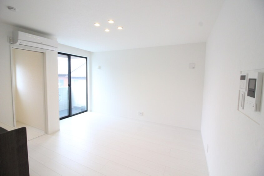 居室 Warren kubomiⅡ