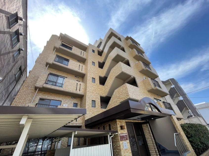 外観写真 ランドマーク一社