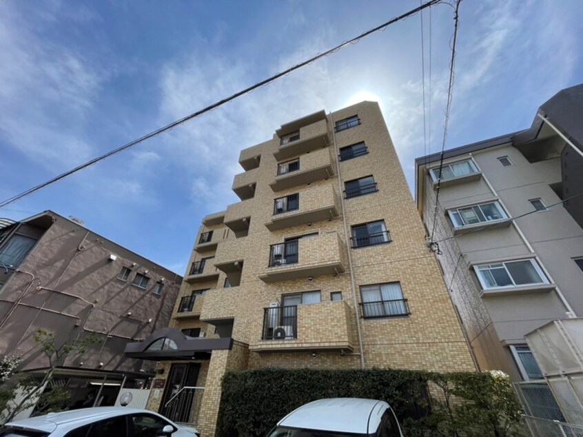 外観写真 ランドマーク一社