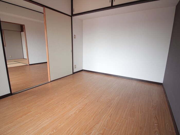 居室 ランドマーク一社