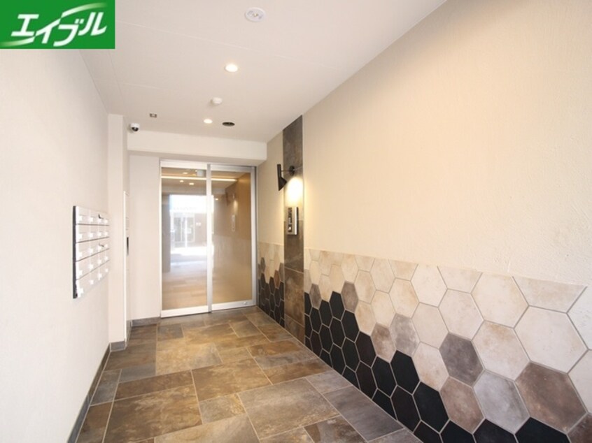 エントランス部分 ポルタニグラ千代田