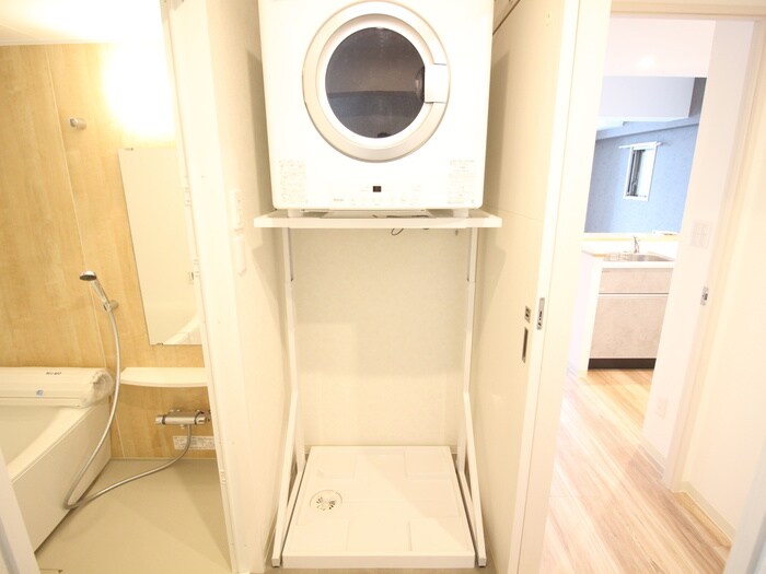 洗濯機置場 ポルタニグラ千代田