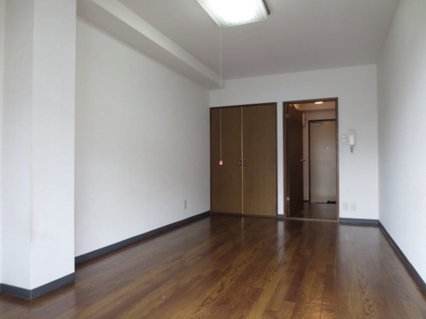 居室 ベルハイツ