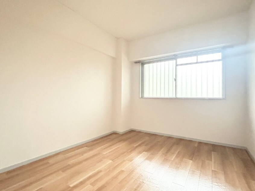 居室 アースビルディング