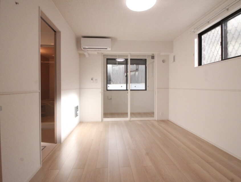 居室 サンビオラ砂口